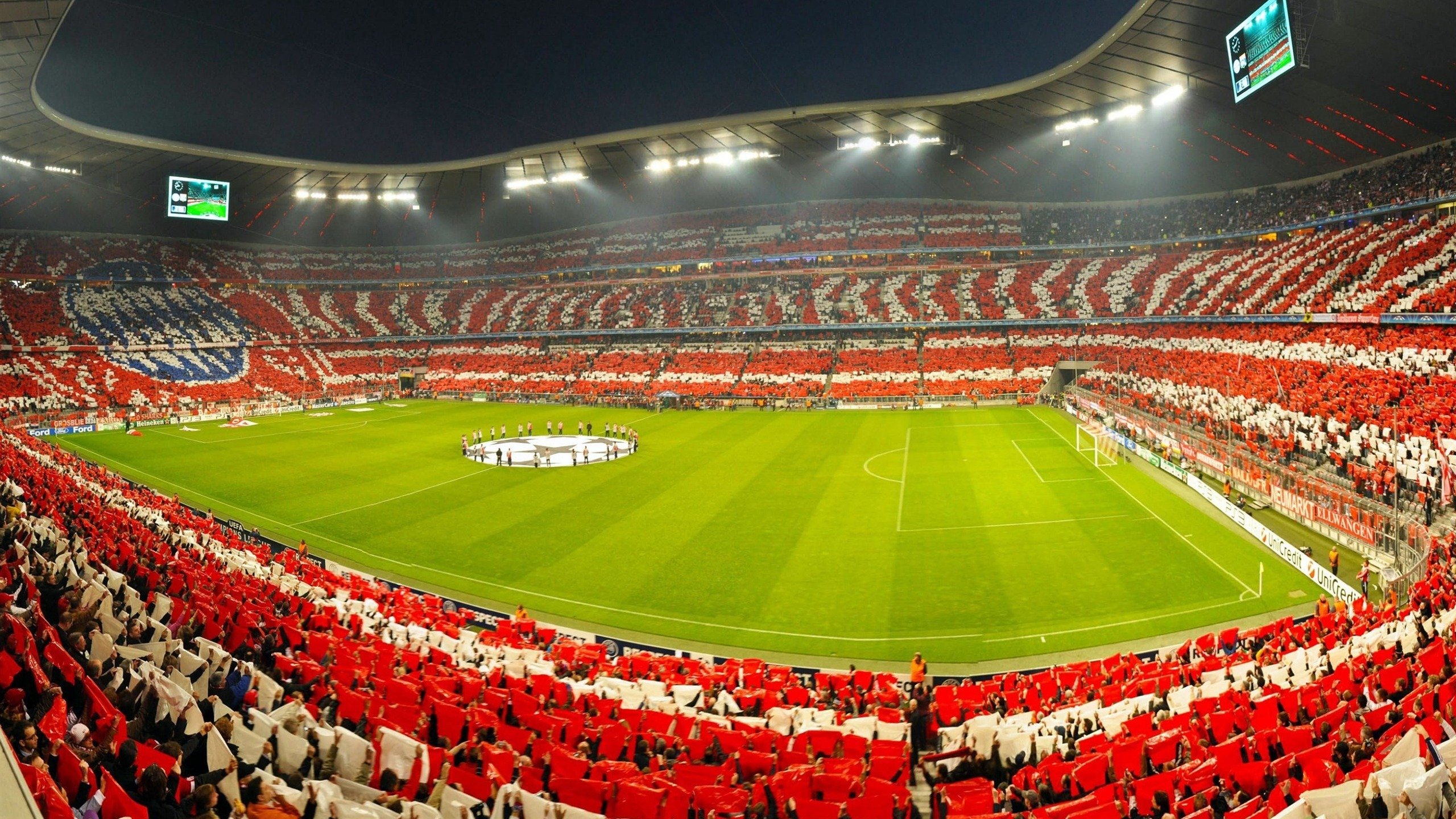 足球主题公园落户重庆打造球迷新地标,重庆足球体育场